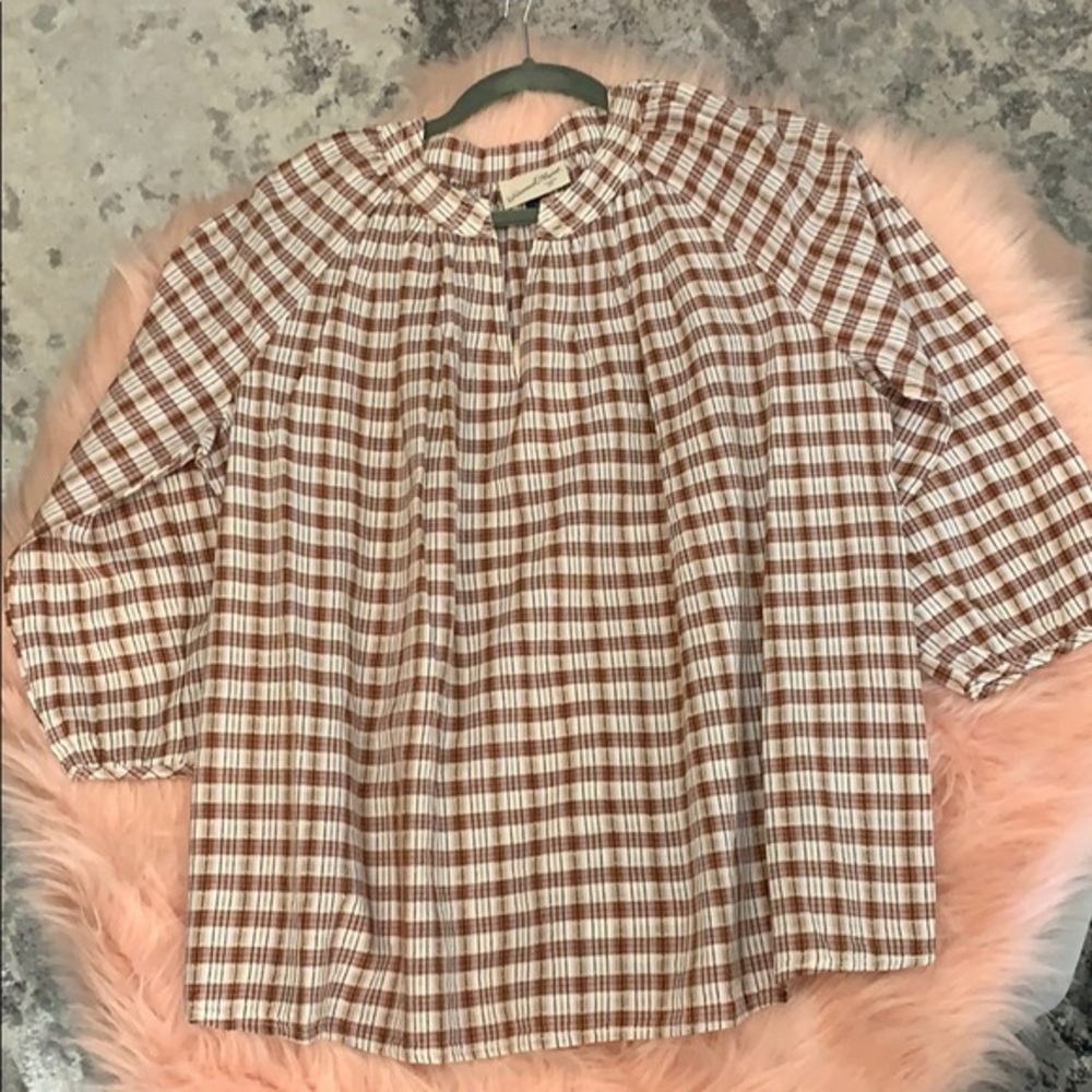 Brown And Cream Printed Top Small NEW!